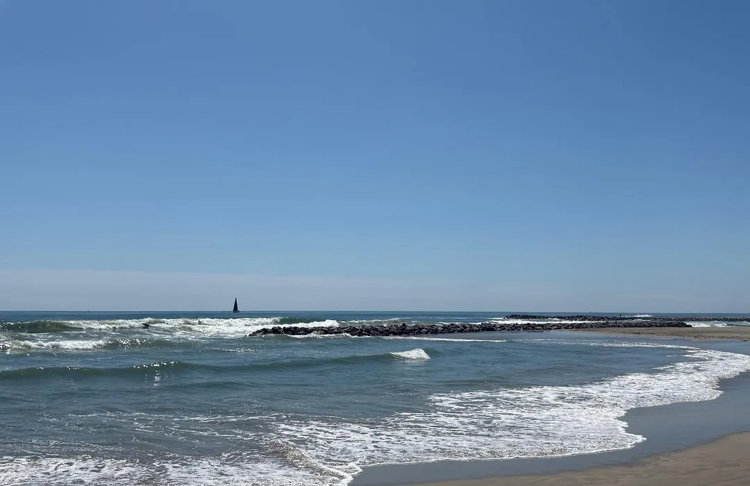 VillaJacuzzi privatif sans vis à vis en ville 12 mn des plages-1